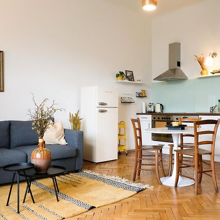 Stilvolles Apartment Im Zentrum - Free Parking Graz Dış mekan fotoğraf