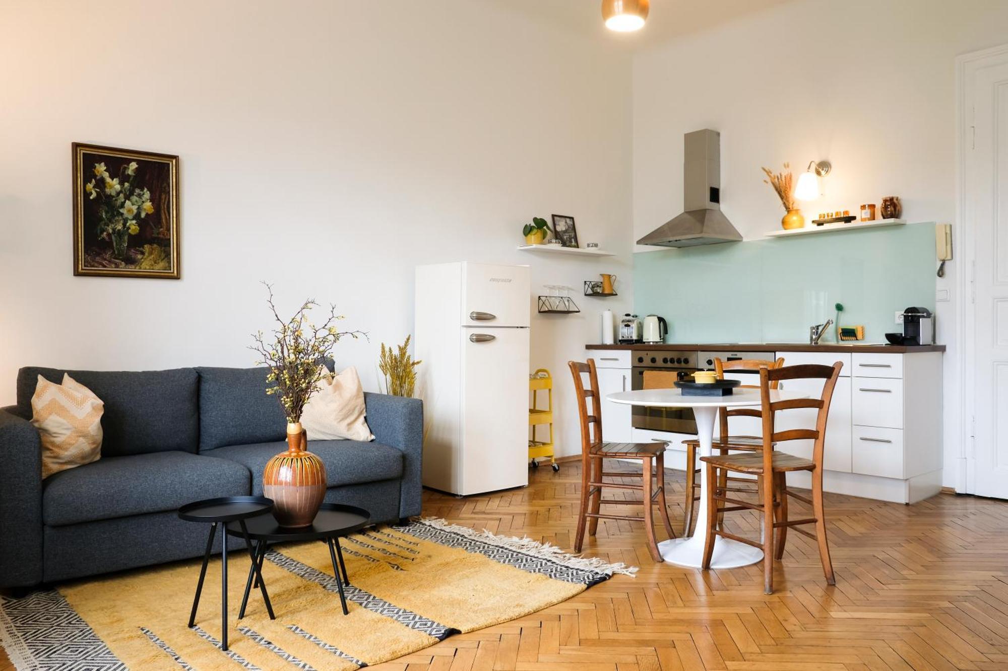 Stilvolles Apartment Im Zentrum - Free Parking Graz Dış mekan fotoğraf